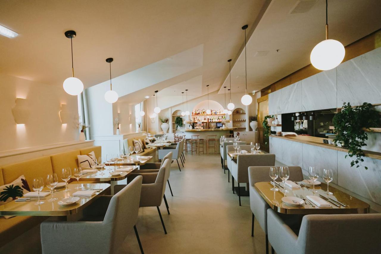 The Lumiares Hotel & Spa - Small Luxury Hotels Of The World Lisboa Εξωτερικό φωτογραφία Interior of the restaurant