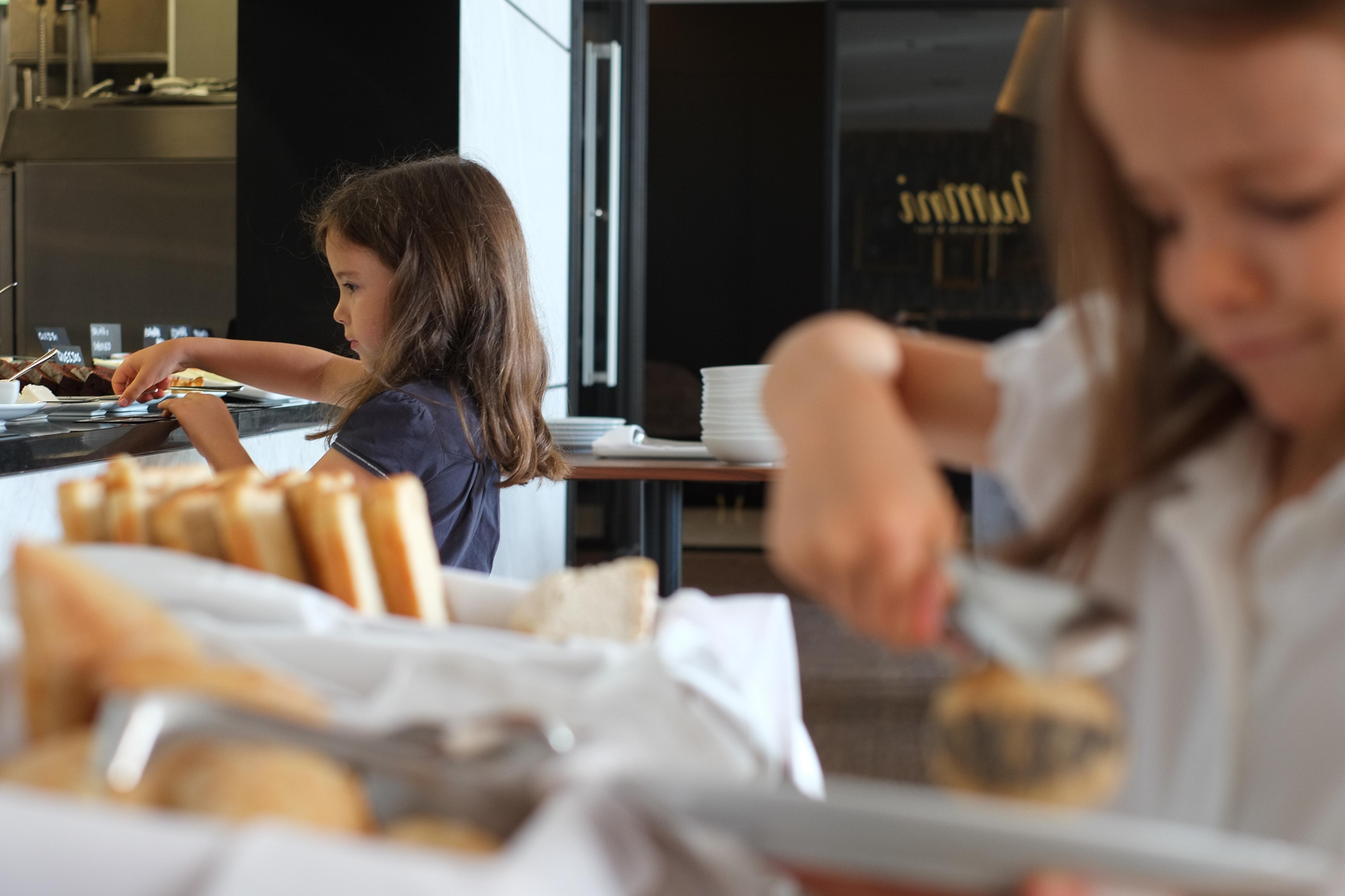 The Lumiares Hotel & Spa - Small Luxury Hotels Of The World Lisboa Εξωτερικό φωτογραφία Children at the International School of Düsseldorf